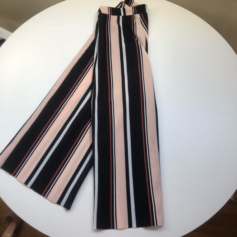 Cropped striped pants